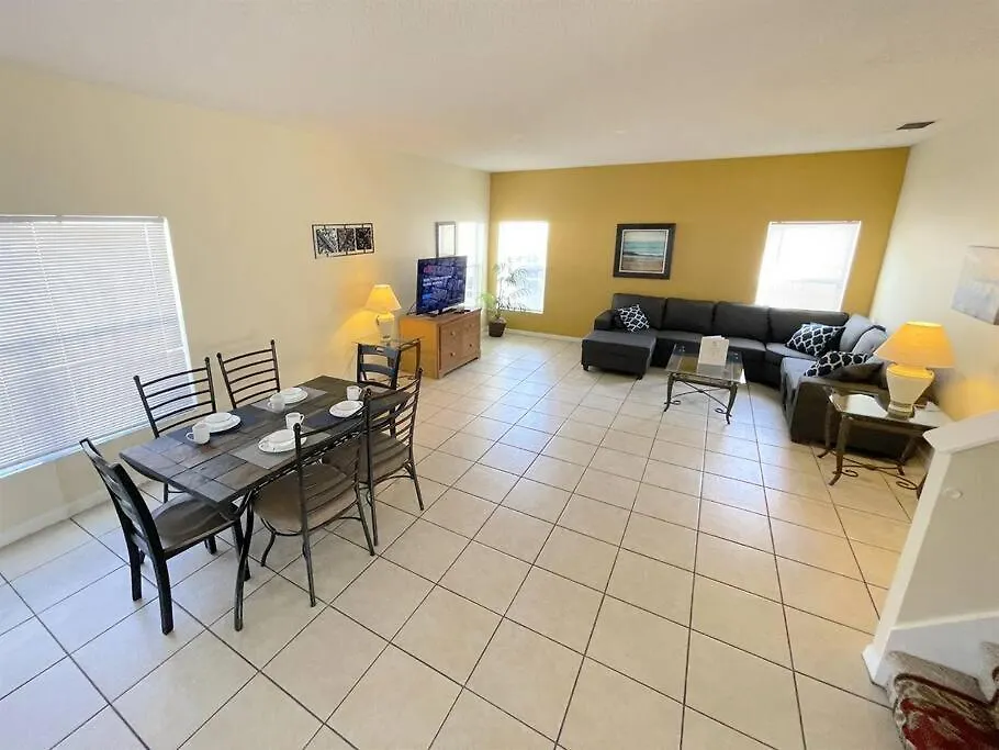 Newly Updated Big Family Home, Pool, Spa, Near Disney -814 Davenport 0*,  Estados Unidos