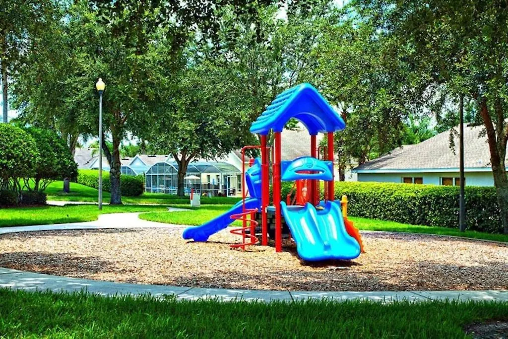 Сasa de vacaciones Newly Updated Big Family Home, Pool, Spa, Near Disney -814 Davenport