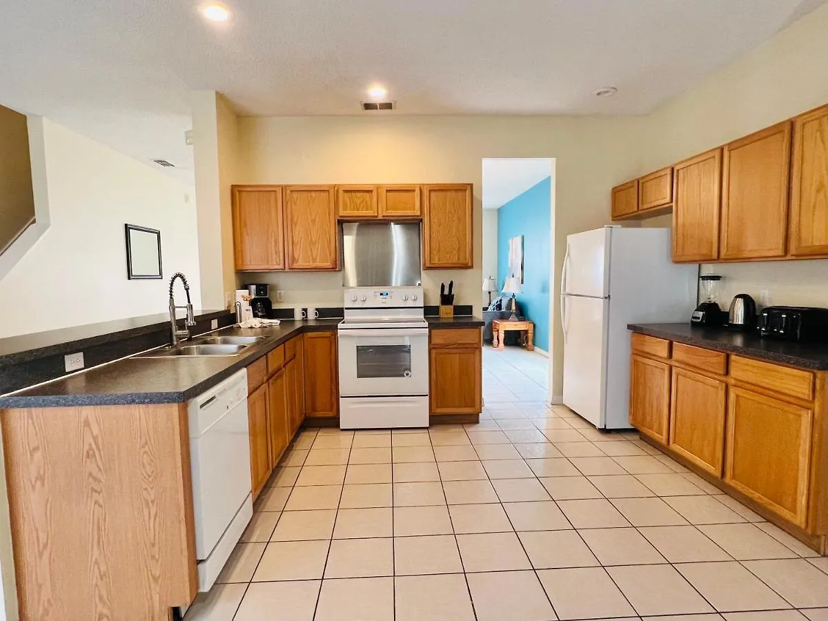 Holiday home Newly Updated Big Family Home, Pool, Spa, Near Disney -814 Davenport United States