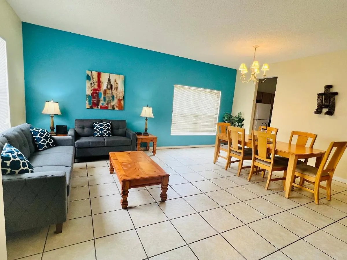 Newly Updated Big Family Home, Pool, Spa, Near Disney -814 Davenport