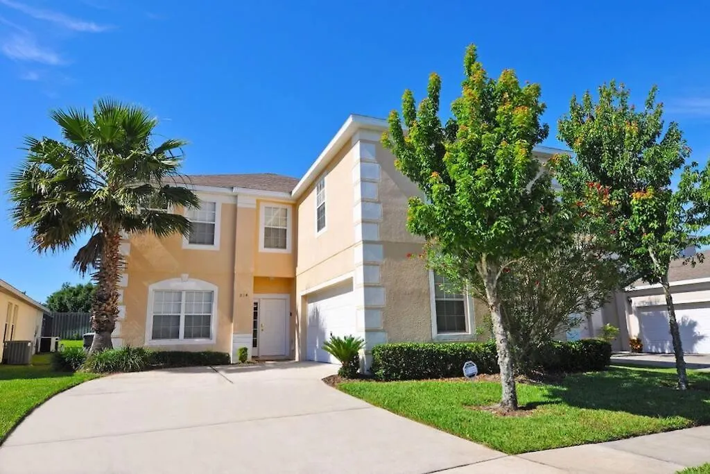 Holiday home Newly Updated Big Family Home, Pool, Spa, Near Disney -814 Davenport United States