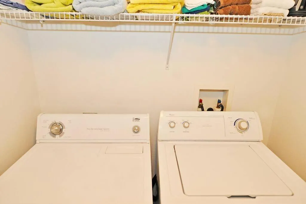 Holiday home Newly Updated Big Family Home, Pool, Spa, Near Disney -814 Davenport